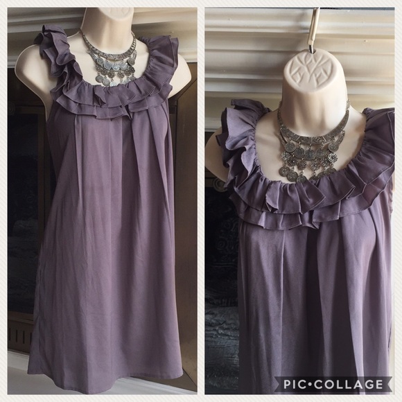 Poetry Dresses & Skirts - Poetry Ruffled collar sleeveless shift dress Med
